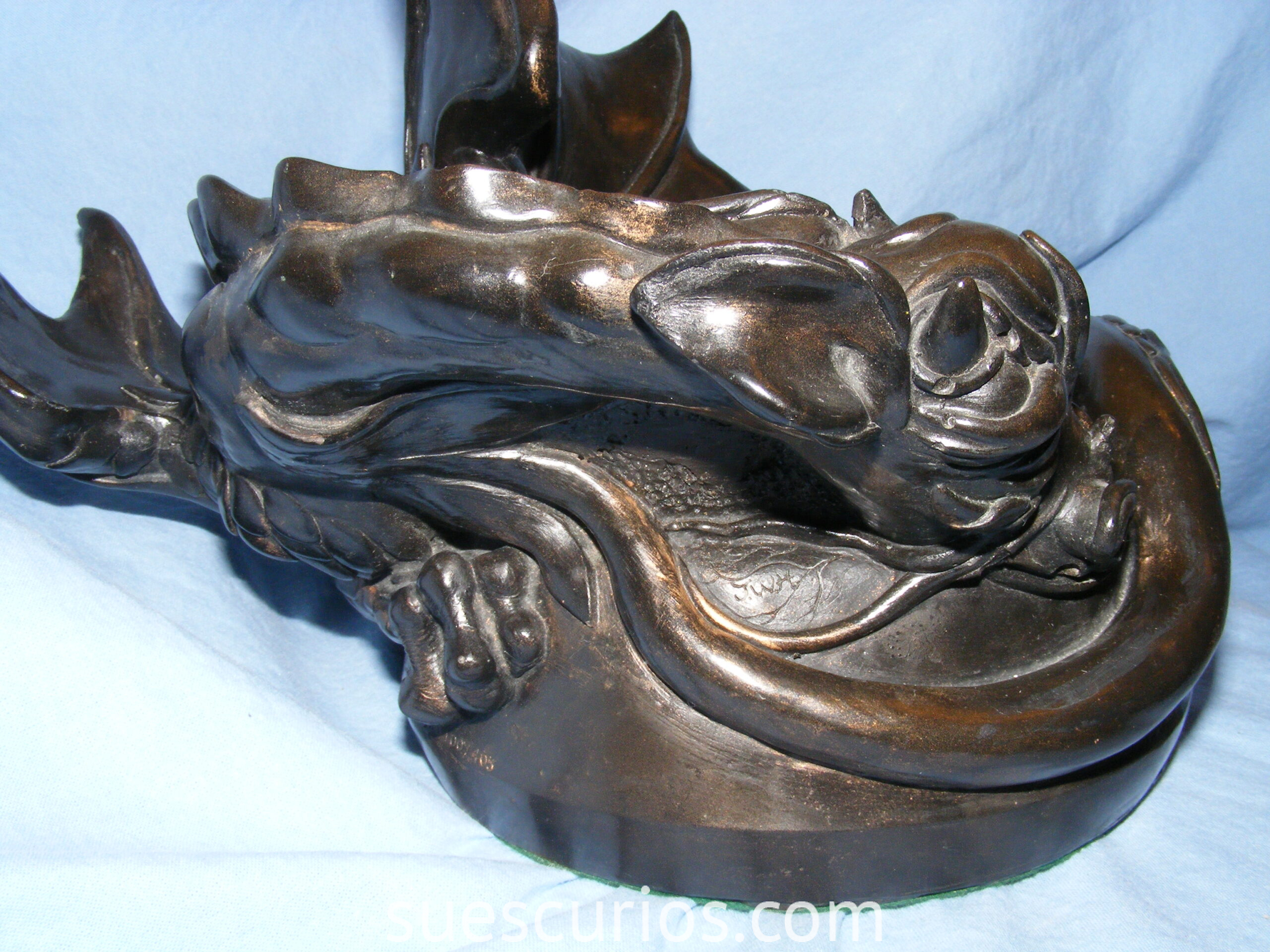 Bronze Dragon Planter (5)