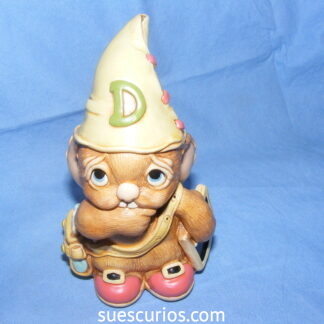 Duffy Pink Pendelfin (1)