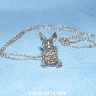 Midge Charm (2)