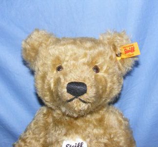 Steiff Classic Bears