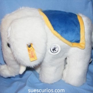 Littleelephant 084119 (1)