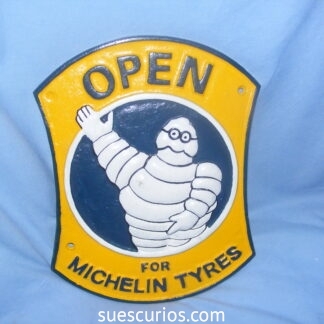 Michelin Open Sign (2)