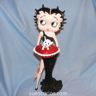 Betty Holding Dog (1)